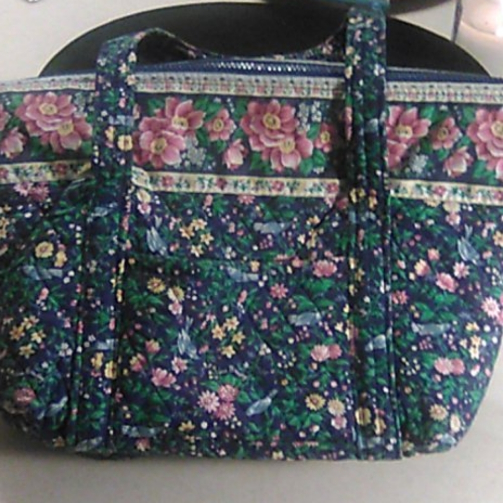 Vera Bradley tote/purse - Picture 2 of 5